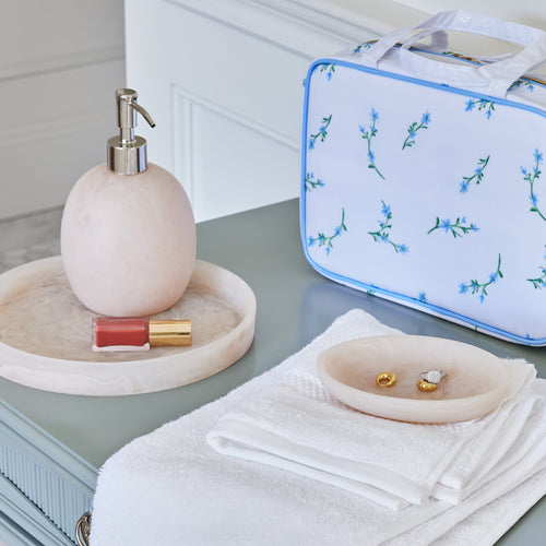 Luna Bath Accessories